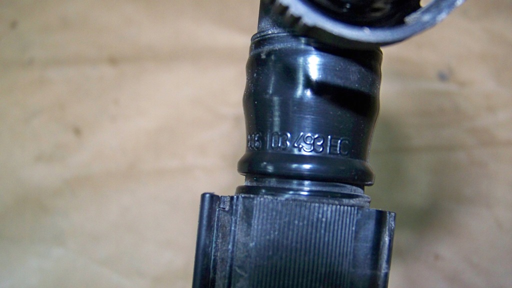 фото №4, Vw polo 9n 1.4 16v 09r шланг вентиляция картера