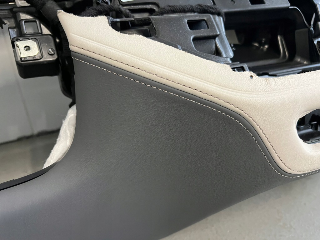 фото №5, Bmw x5 g05 x6 g06 x7 g07 приборная панель панель  приборная приборная панель кожа nowa lci