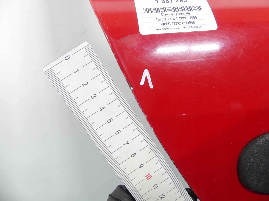 Дверь задний правое  toyota yaris 1 hb 5d красный 3p0 Доставка