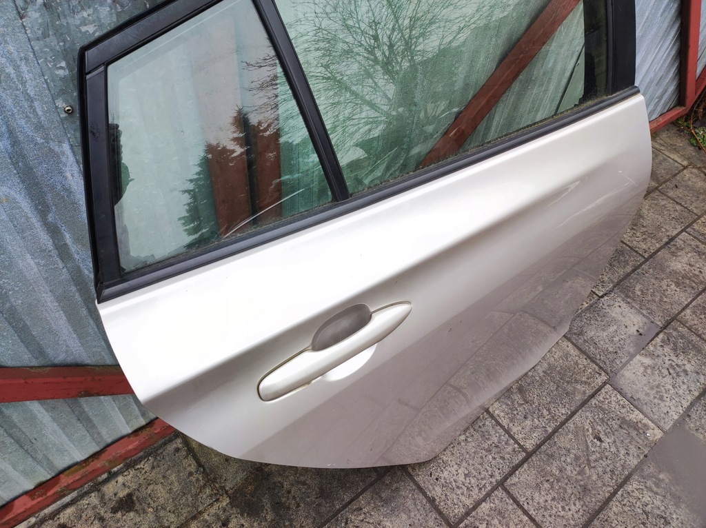 фото №7, Двері праве задня задні toyota prius iv - poznan