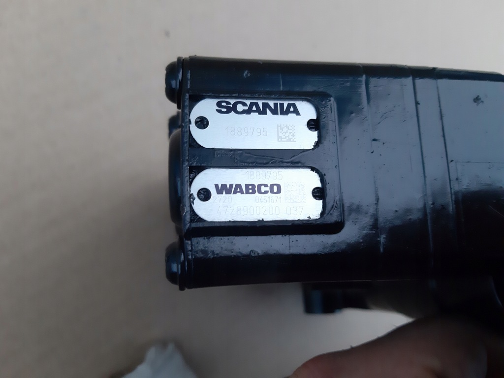 фото №9, Scania r euro 6 клапан ecas wabco 4728900200 1889795