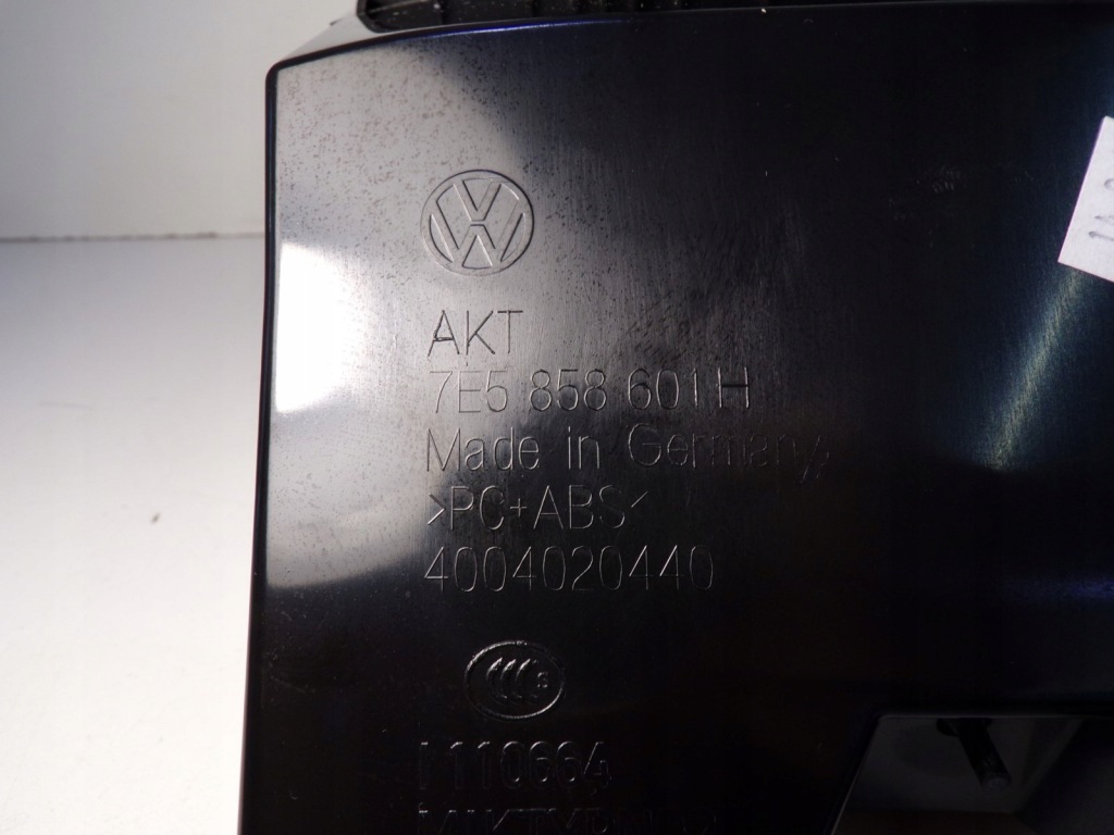 фото №9, 7e5858601h бардачок кронштейн чашка перед vw transporter t6 2016-2019r