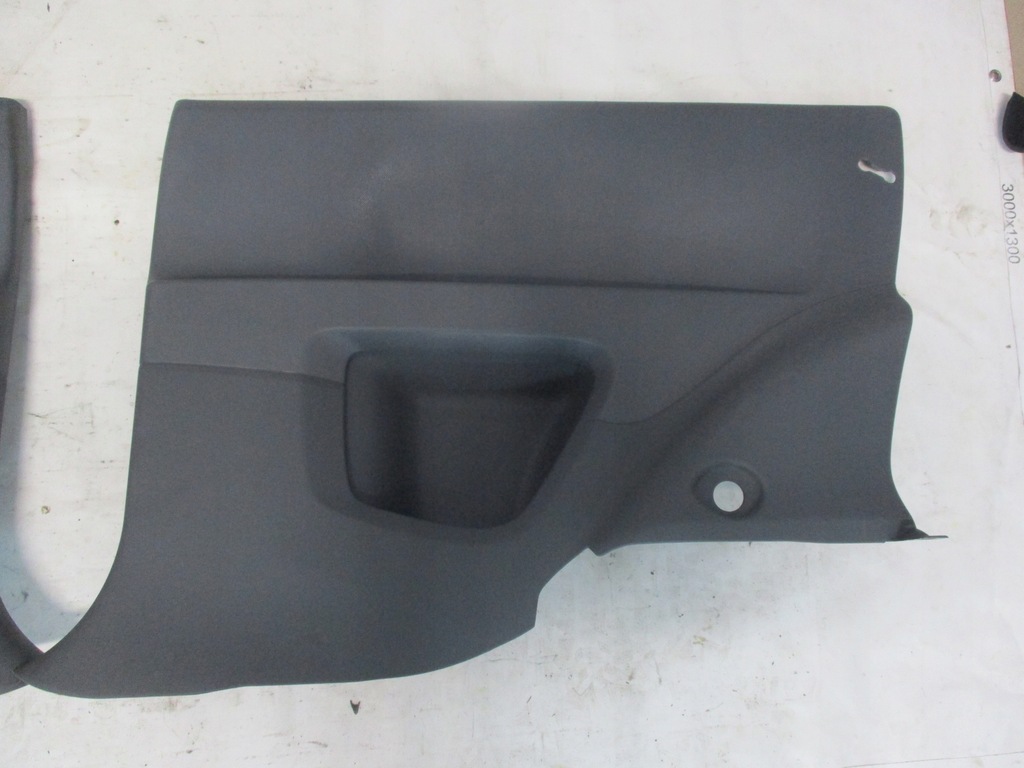 фото №3, Обшивки задня citroen c1 p+l