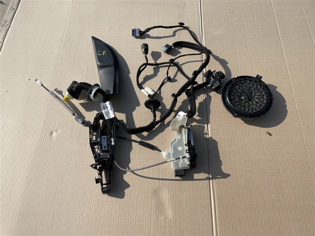 фото №1, Замок электропроводка дверь левый перед peugeot expert iii 3 16-23r