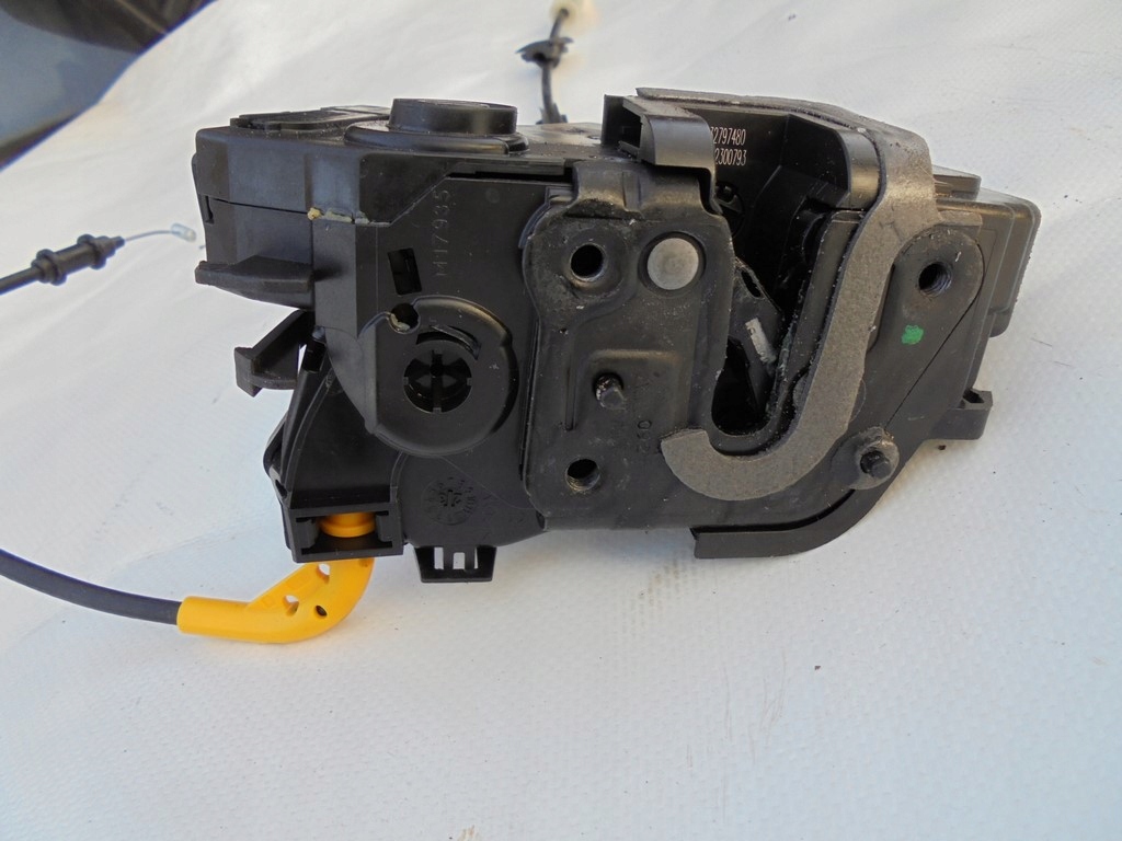 фото №7, Замок дверь правый задняя citroen c4 3 iii 23r. 9832797480