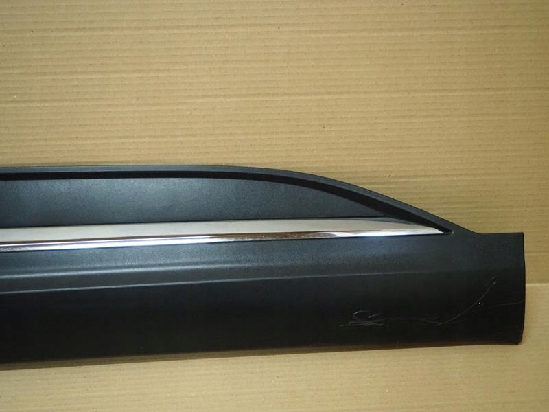 фото №7, Молдинг боковая декоративная дверь правый перед koleos ii