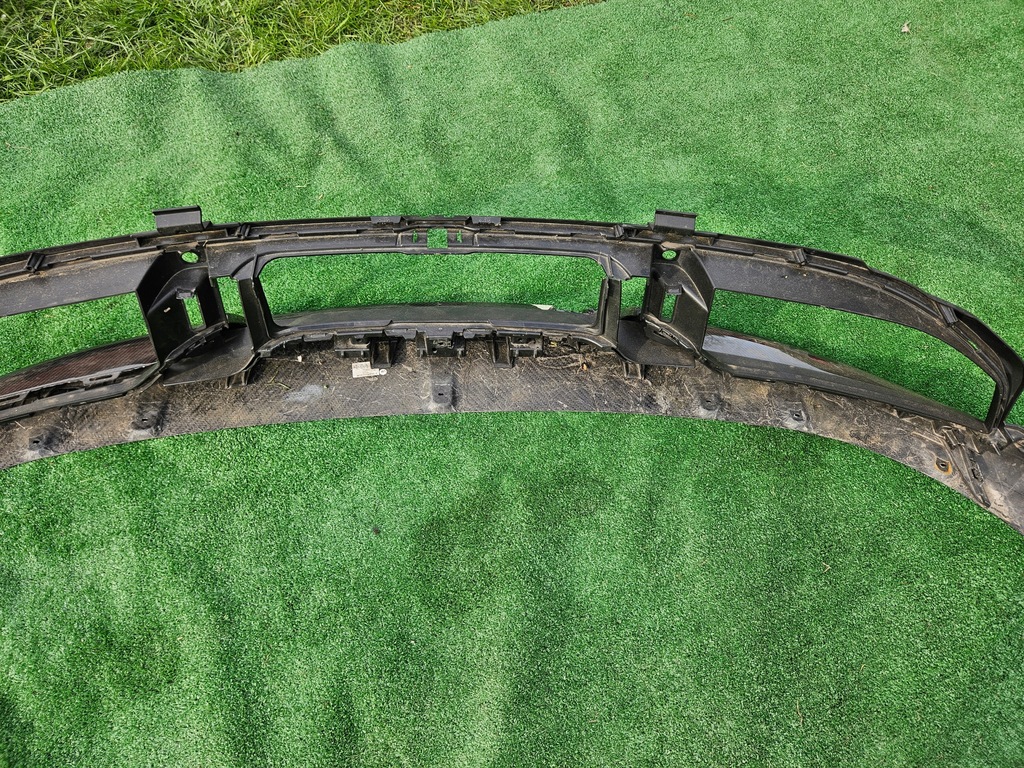 фото №14, Спойлер dół накладка карбон бампера porsche taycan cross turismo 9j0