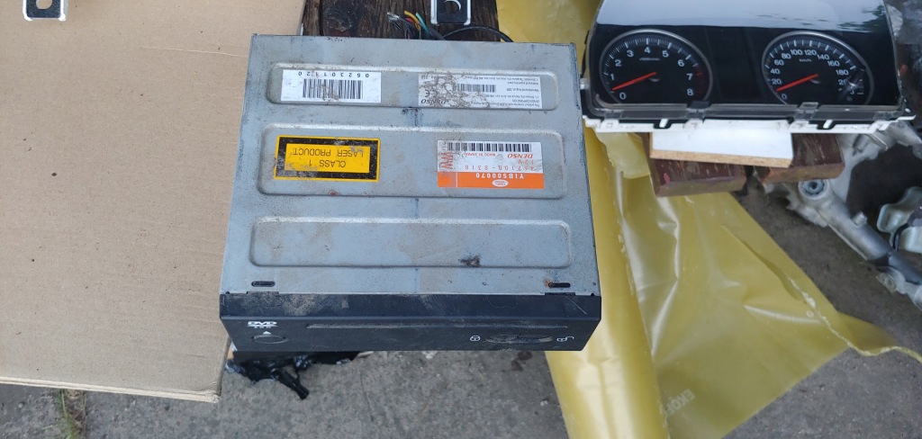 фото №2, Discovery 3 iii считыватель навигации dvd yib500070