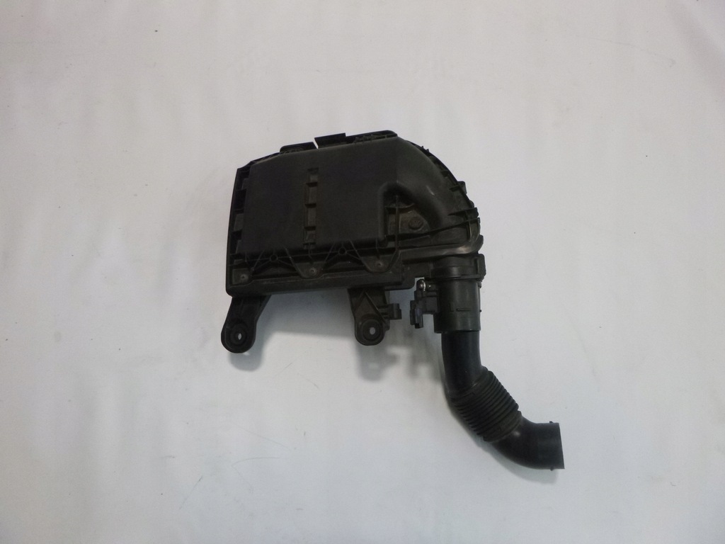 фото №1, Фильтр воздуха датчик массового расхода воздуха peugeot 2008 1.6 hdi