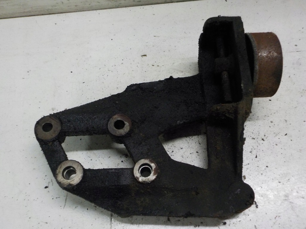 фото №1, Tata safari ксенон натягувач кронштейн натягувача