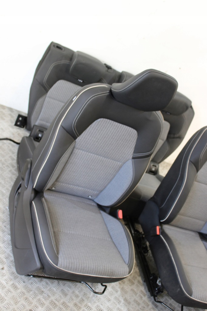 фото №3, Сиденья обивка салон полукожа полукожа renault clio v 5 lift