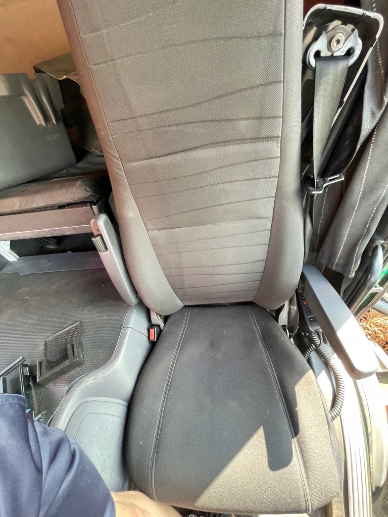 фото №8, Scania p 450 кабіна комплектна