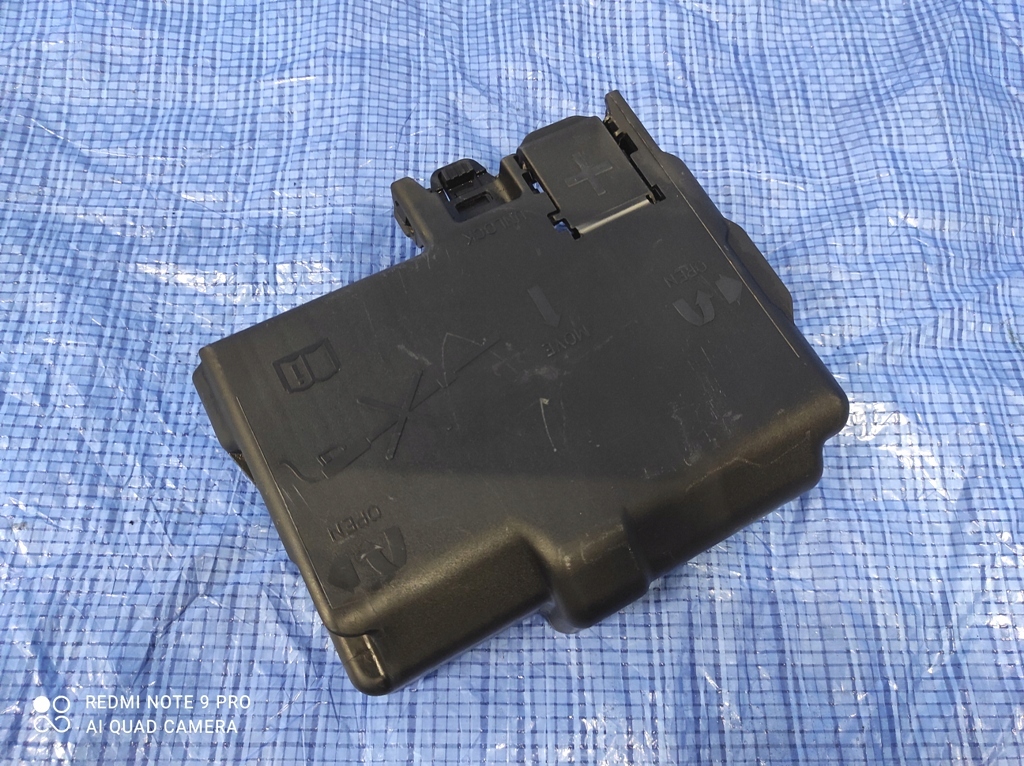 фото №1, Клема плюсова 13491093 opel corsa e 1.3 cdti