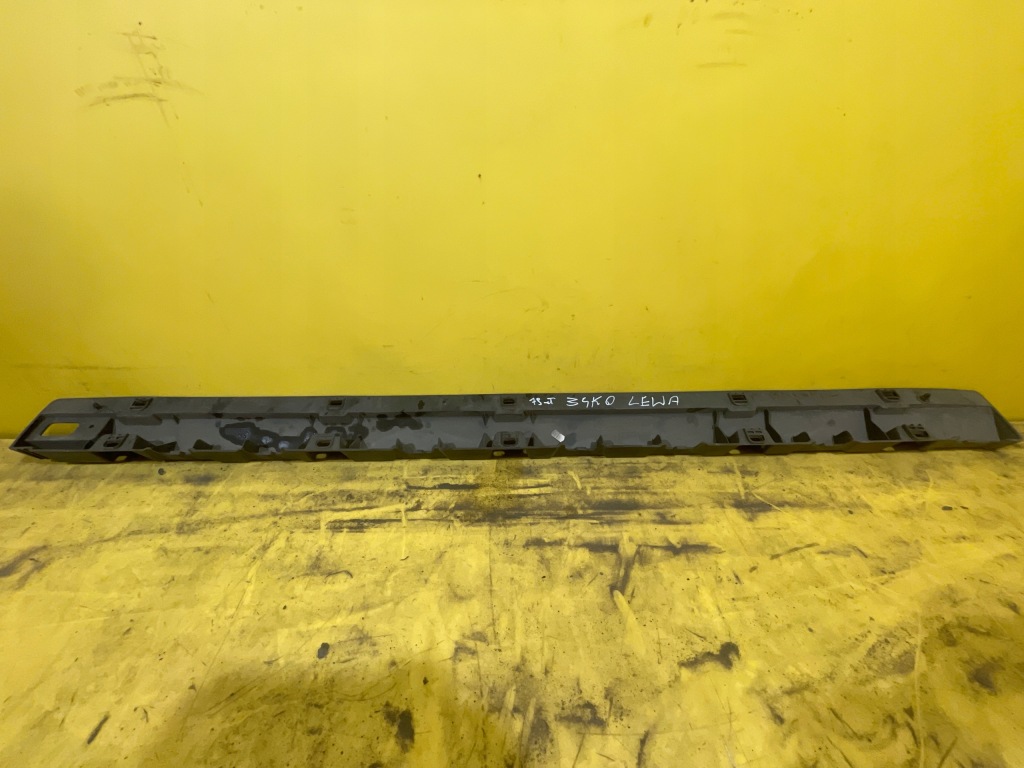 фото №1, Bmw x3 e83 - порог левая сторона 5177333086906