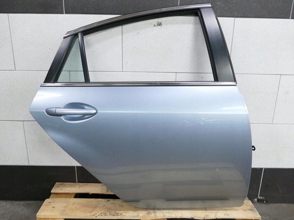 фото №1, Mazda 6 gh lift дверь правый задняя lak. 40b