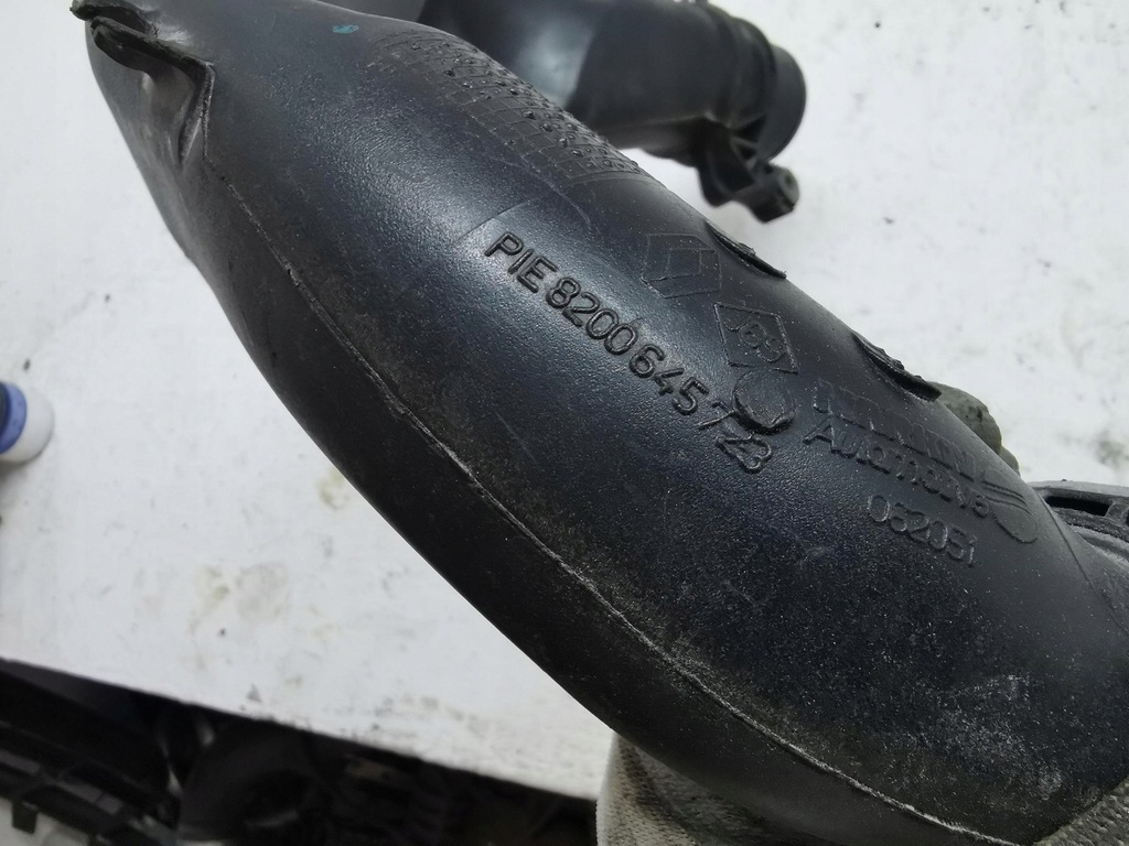 фото №3, Труба шланг воздуха renault twingo ii 1.5 dci