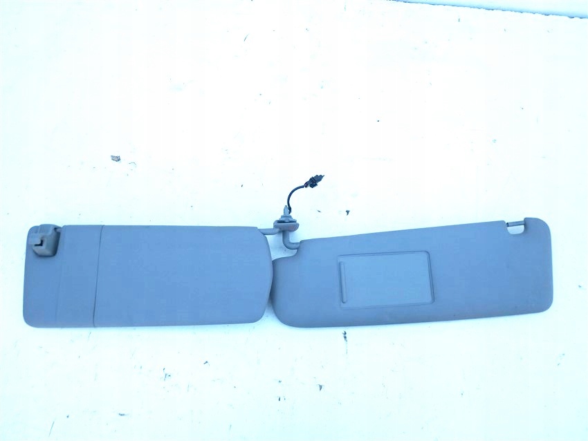 Купити Накладка сонцезахисна ліва vw touareg 1 02-