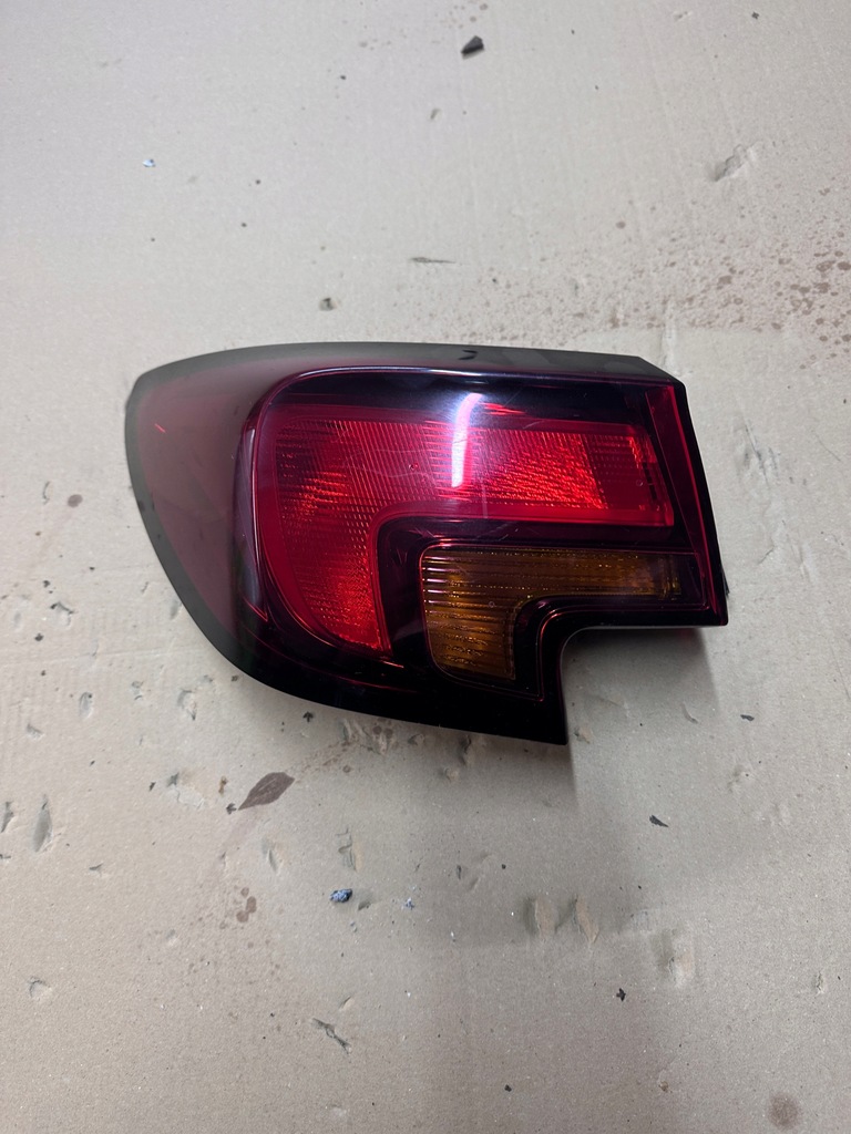 фото №1, Лампа задня opel astra k v hb 39099014