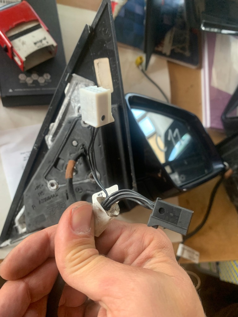 фото №7, Mercedes c klasa w204 lift зеркало датчик мертвого pola 8+2 кабели