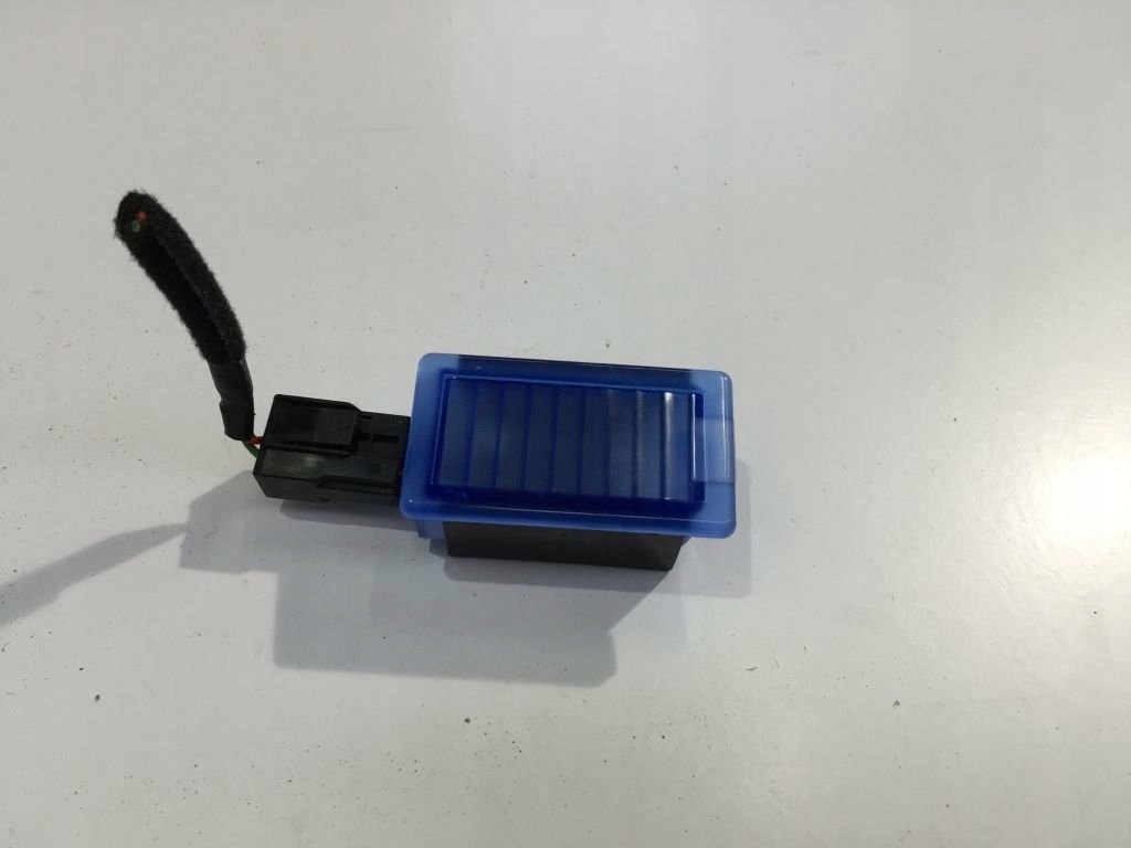 фото №1, Kia ceed iii 2019 лампа освещение салона