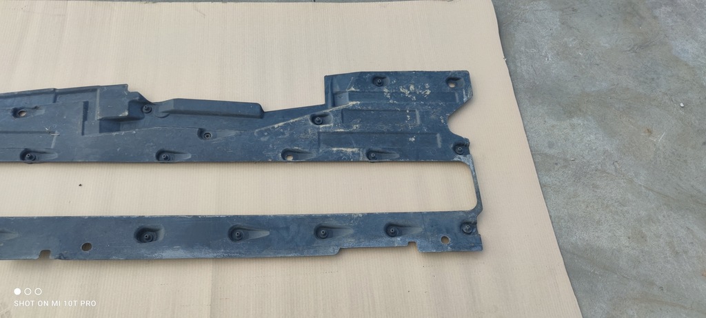 фото №8, Защита плита подвеска правая audi a8 d3 4e0825206d