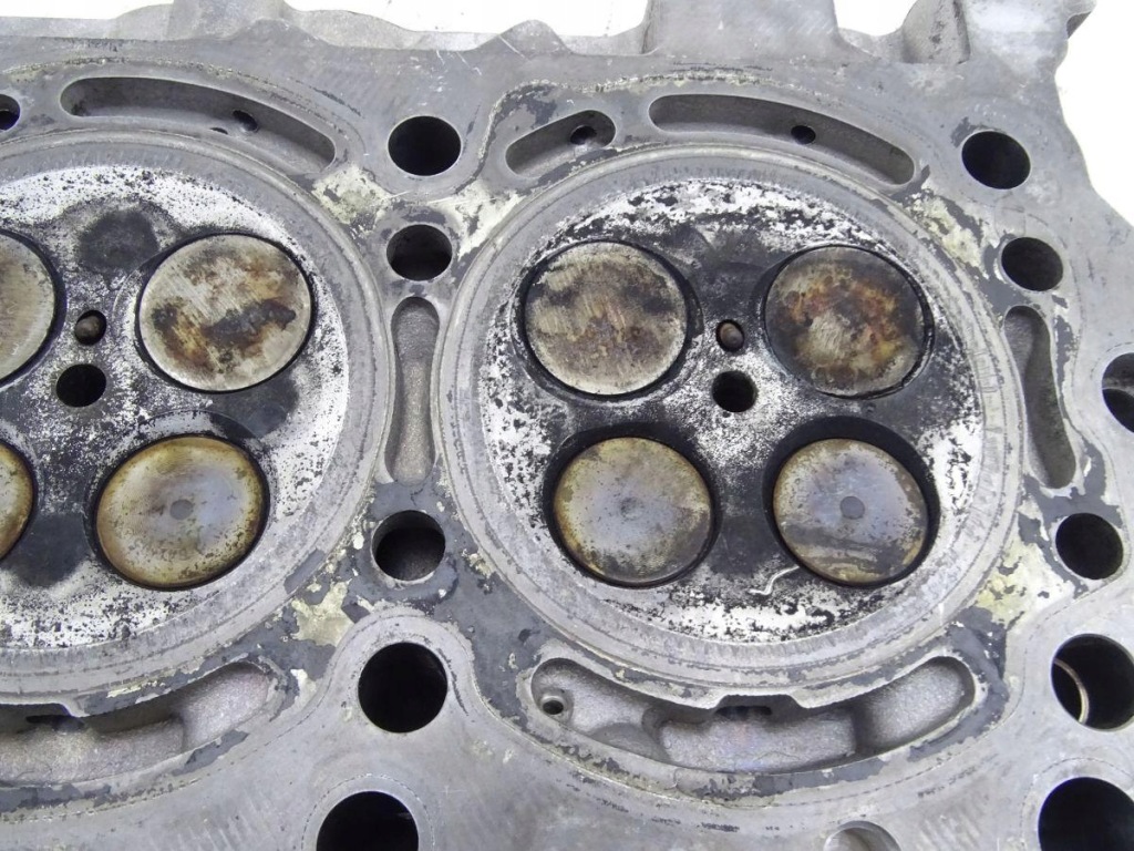 Mercedes e-klasa w211 05-08 3.0 cdi om642 головка правый  a6420107420 #3 с Разборки