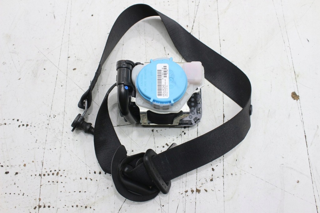 фото №6, Mercedes w117 pas безопасности правый перед