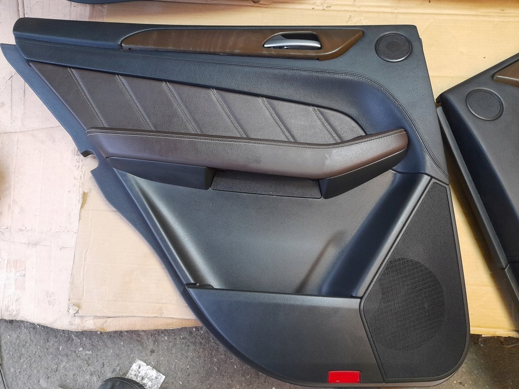 фото №6, Оббивка обшивка двері kpl mercedes gle w166