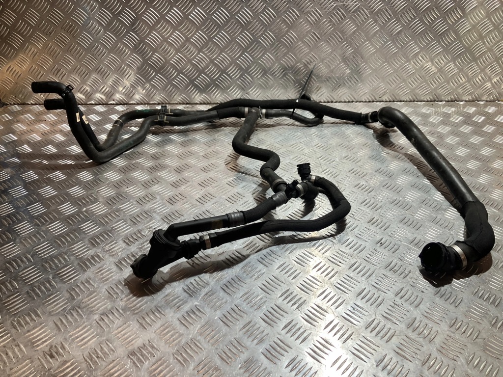 фото №1, Шланг труба води bmw 1 f40 1.5 d