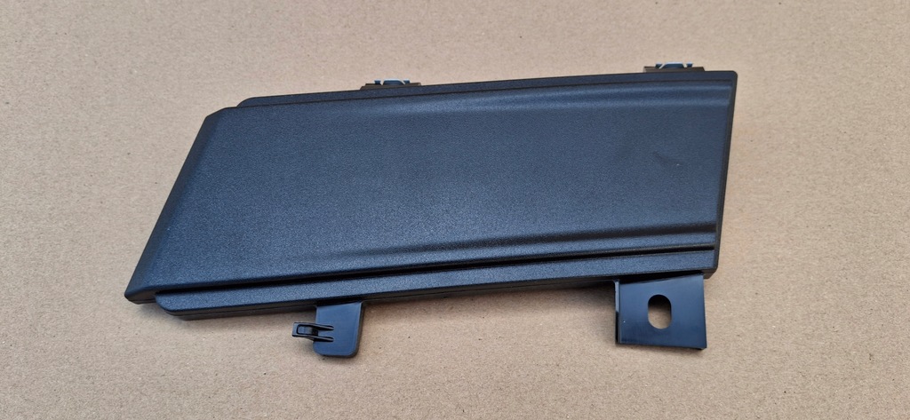 фото №3, Scania r s заглушка накладка противотуманной фары nowa оригинал 2563906