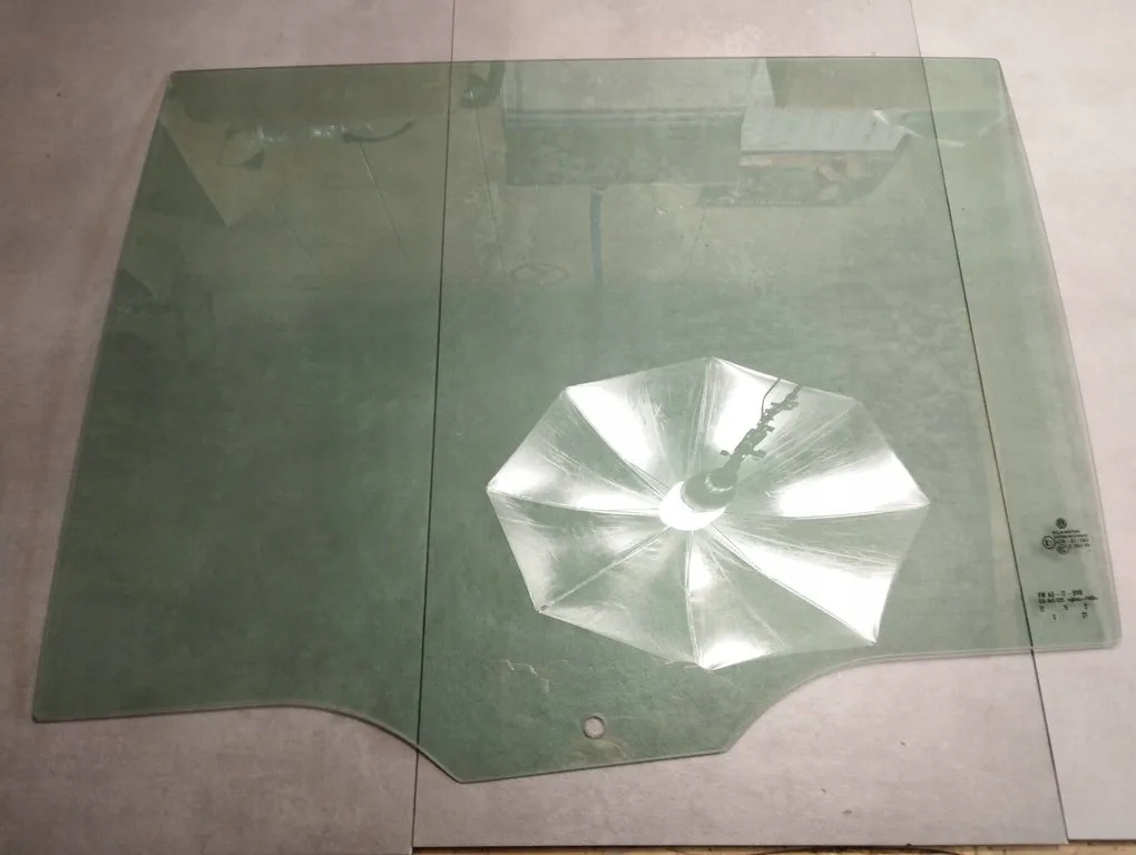 фото №1, Vw touran iii 5t скло ліва задня 5ta845025 2021