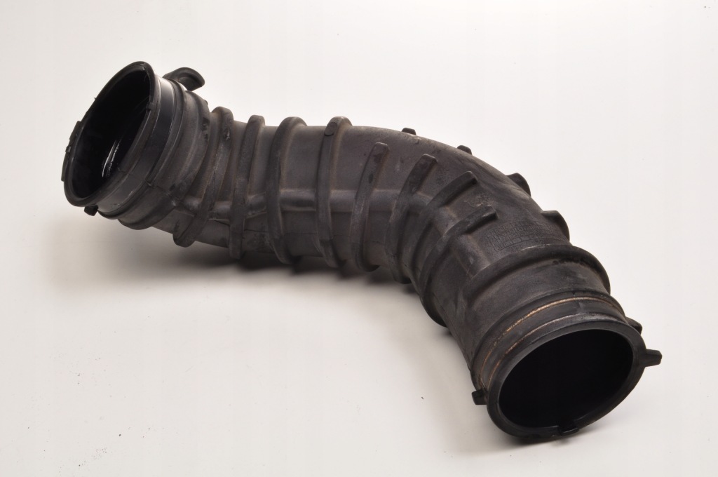 Hyundai i40 1.7 crdi 140km труба повітрозабірник повітря 28138-3z360 в Україні