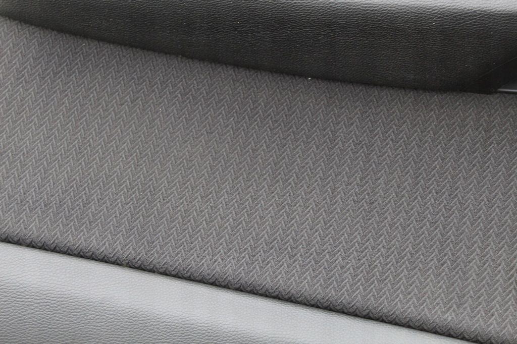 фото №4, Обшивка оббивка двері правий перед bmw e90