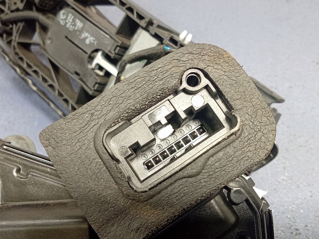 фото №4, Vw arteon замок дверь перед правый 5nb837016c