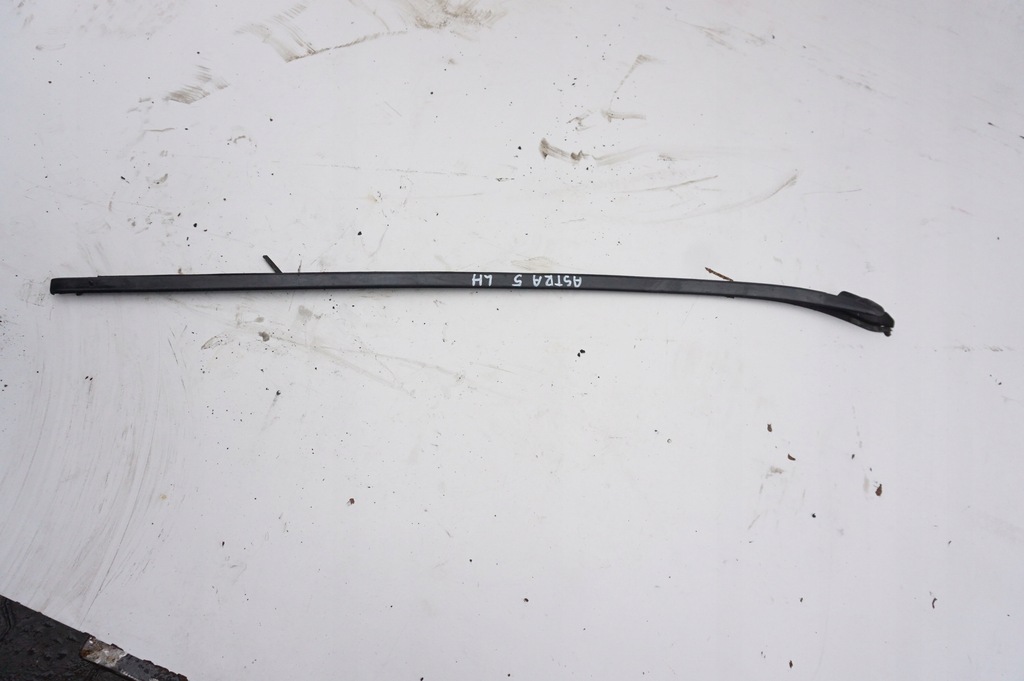 фото №1, Молдинг скло лівий перед opel astra 5 k
