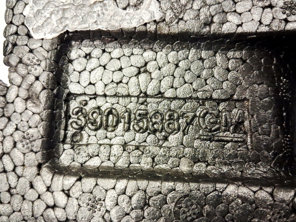 Opel astra k v абсорбер бампера перед 39015887 bydgoszcz в Украине