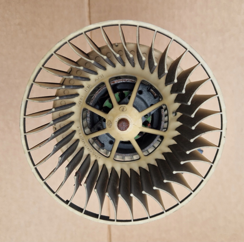 фото №5, Bmw 5 e39 вентилятор воздуходувка обдув siemens 641183724939 valeo оригинальный номер