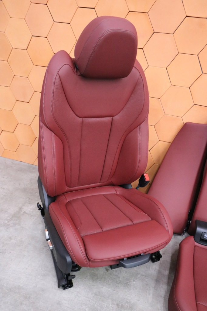 Bmw x4 g02 lci салон сидіння заднє сидіння обшивки sport tacora rot пам'ять 25 km ! Київ