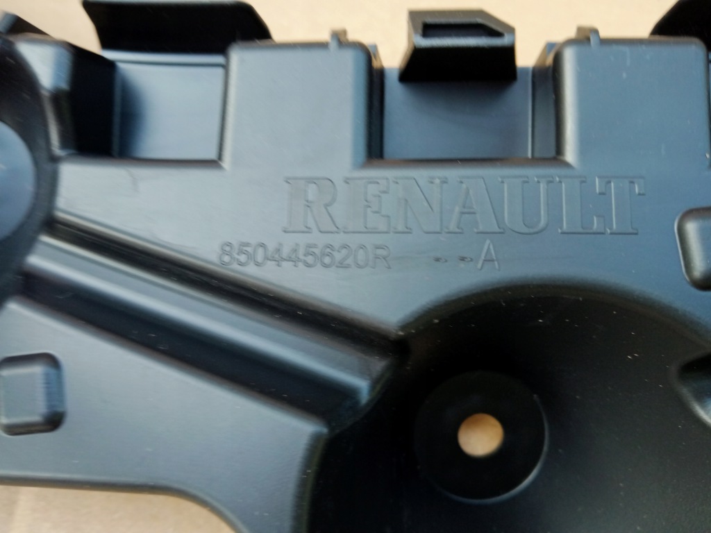 фото №2, Dacia logan ii правый направляющая бампера задняя 2012-20r