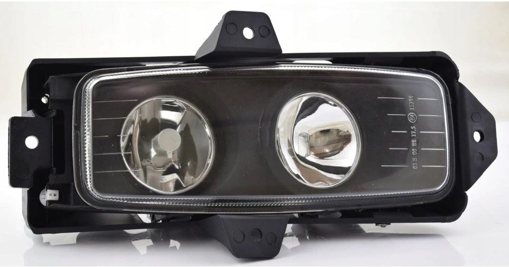 Купить Противотуманная фара rvi renault premium правый новый!!!