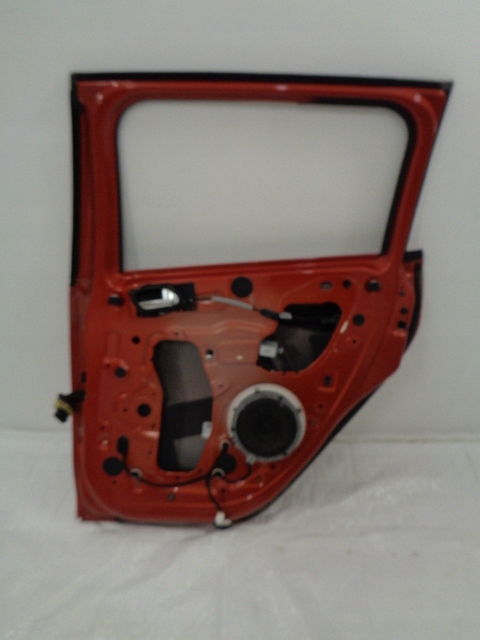 фото №7, Peugeot 2008 дверь правое задние идеальное состояние khk