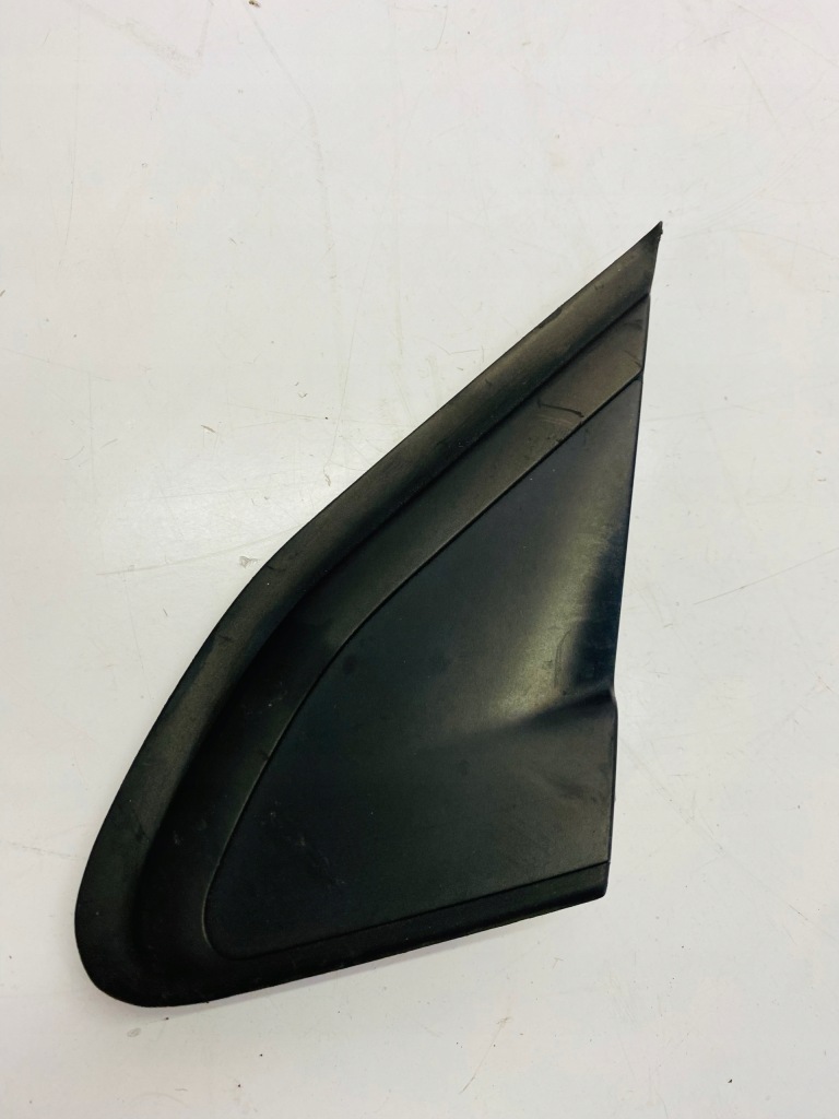 фото №1, Трикутник крила лівий peugeot 2008