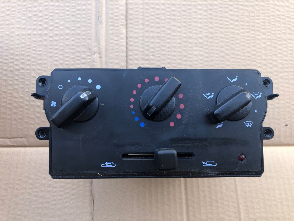 фото №1, Панель обдув nissan micra k11 1999-2003