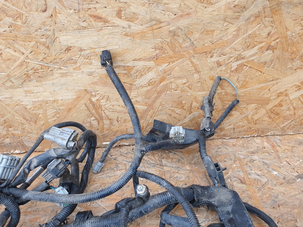 фото №6, Nissan navara d23 np300 электропроводка рамы