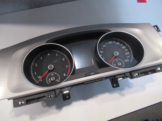 фото №1, Лічильник прилади бортовий комп'ютер vw golf vii 5g1920740b