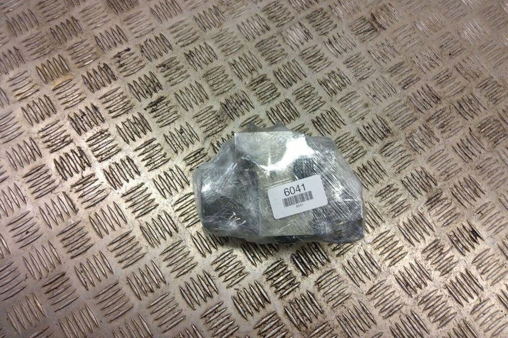 фото №9, Насос abs toyota corolla verso _e12_ 8954102030 2.0l дизель 2004