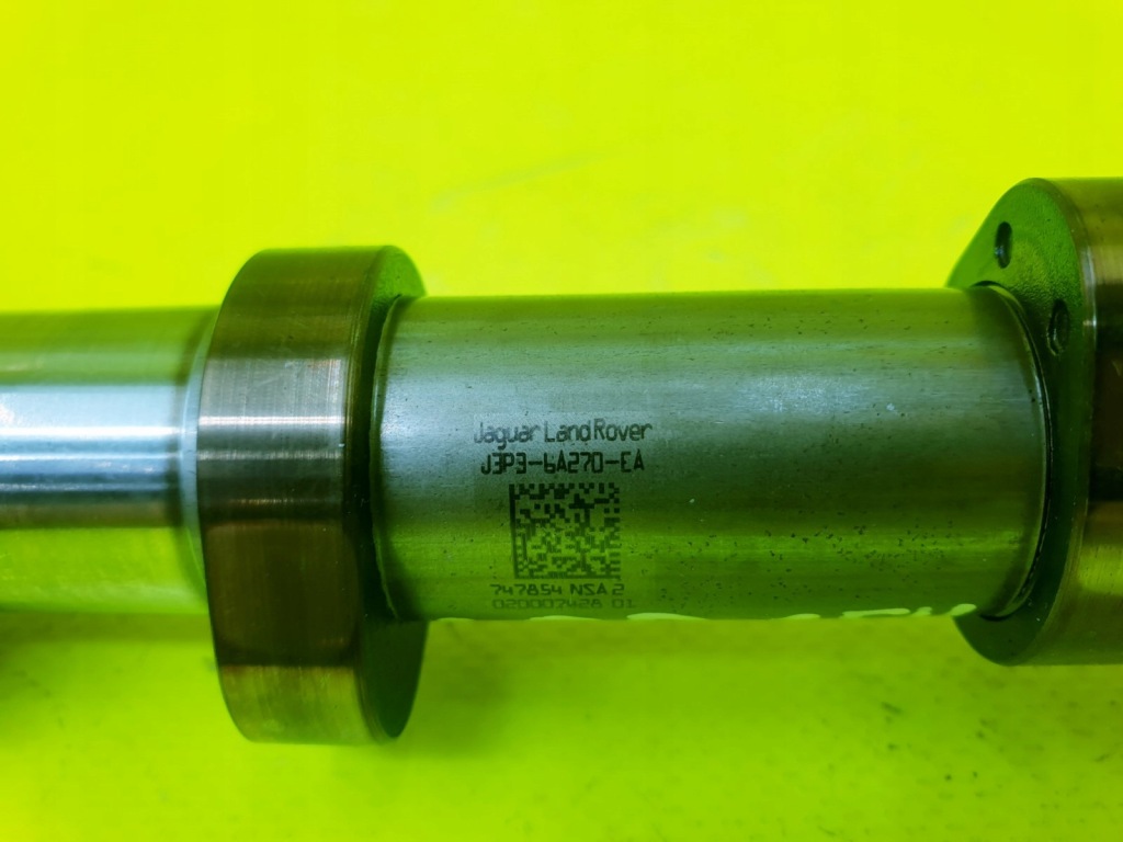 Вал распределительного вала впускной  discovery sport 1.5 phev pt153 с Разборки