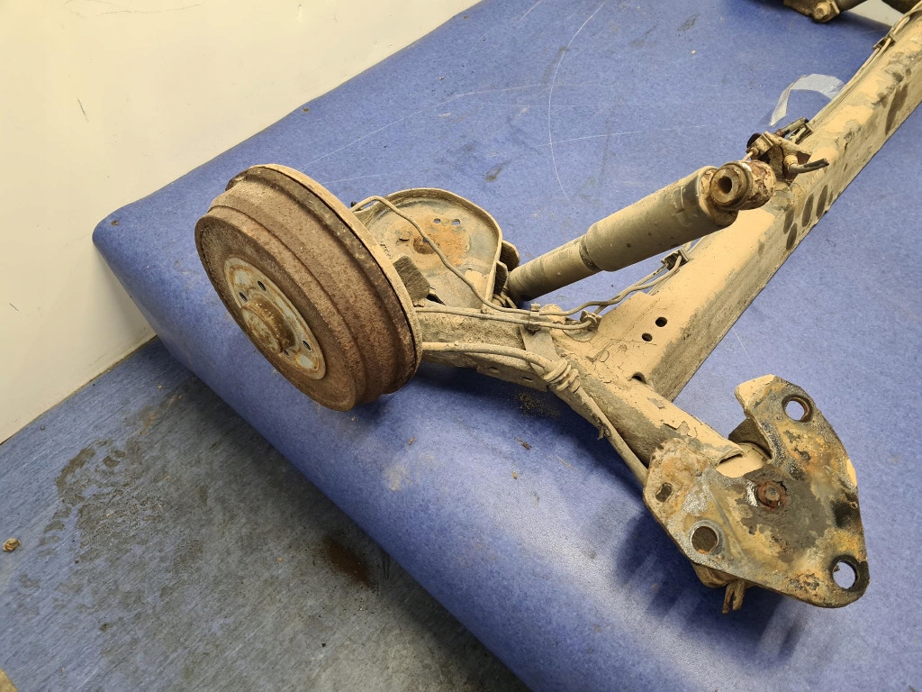 Dacia lodgy i 1.5 dci балка подвеска задняя Киев