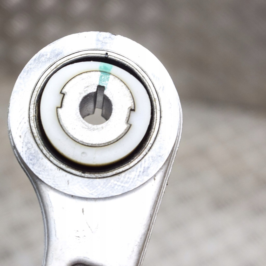 фото №6, Maserati levante 2020 ліва сторона верхній важіль задній