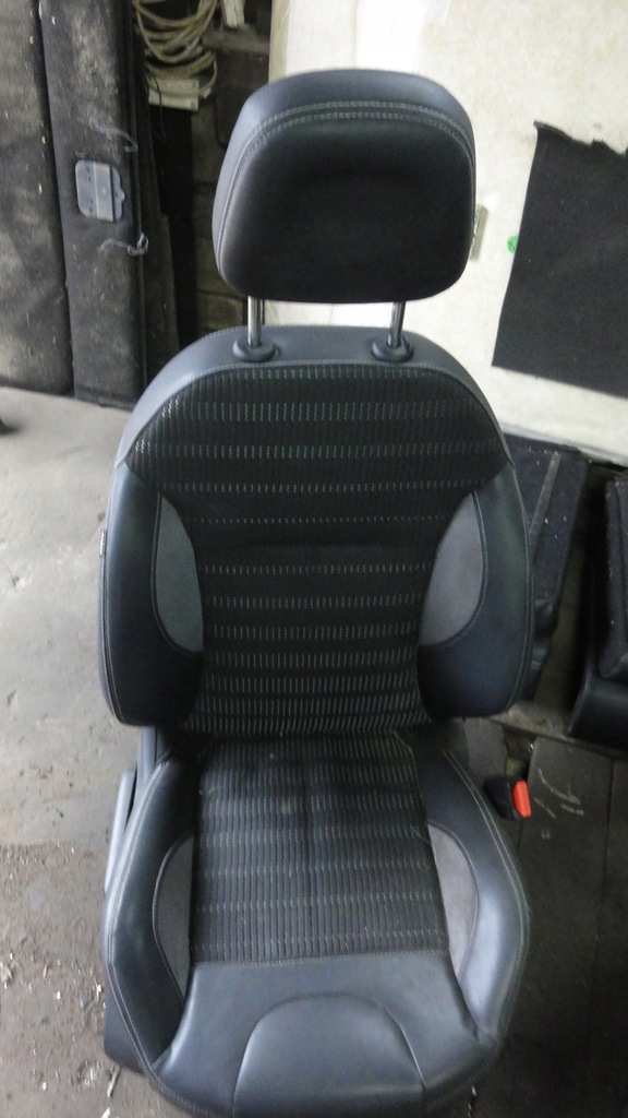 фото №8, Peugeot 2008 сидіння перед заднє сидіння напівшкіра 13-19r